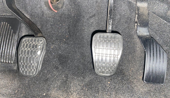 2021 Tata NEXON XZ PLUS SUNROOF PETROL DUAL TONE, Petrol, Manual, 52,481 km, Pedals