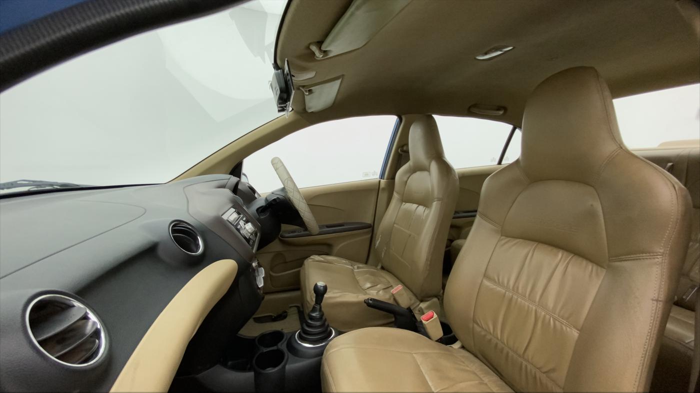 2014 Honda Amaze 1.2L I-VTEC S, Petrol, Manual, 68,935 km, Right Side Front Door Cabin