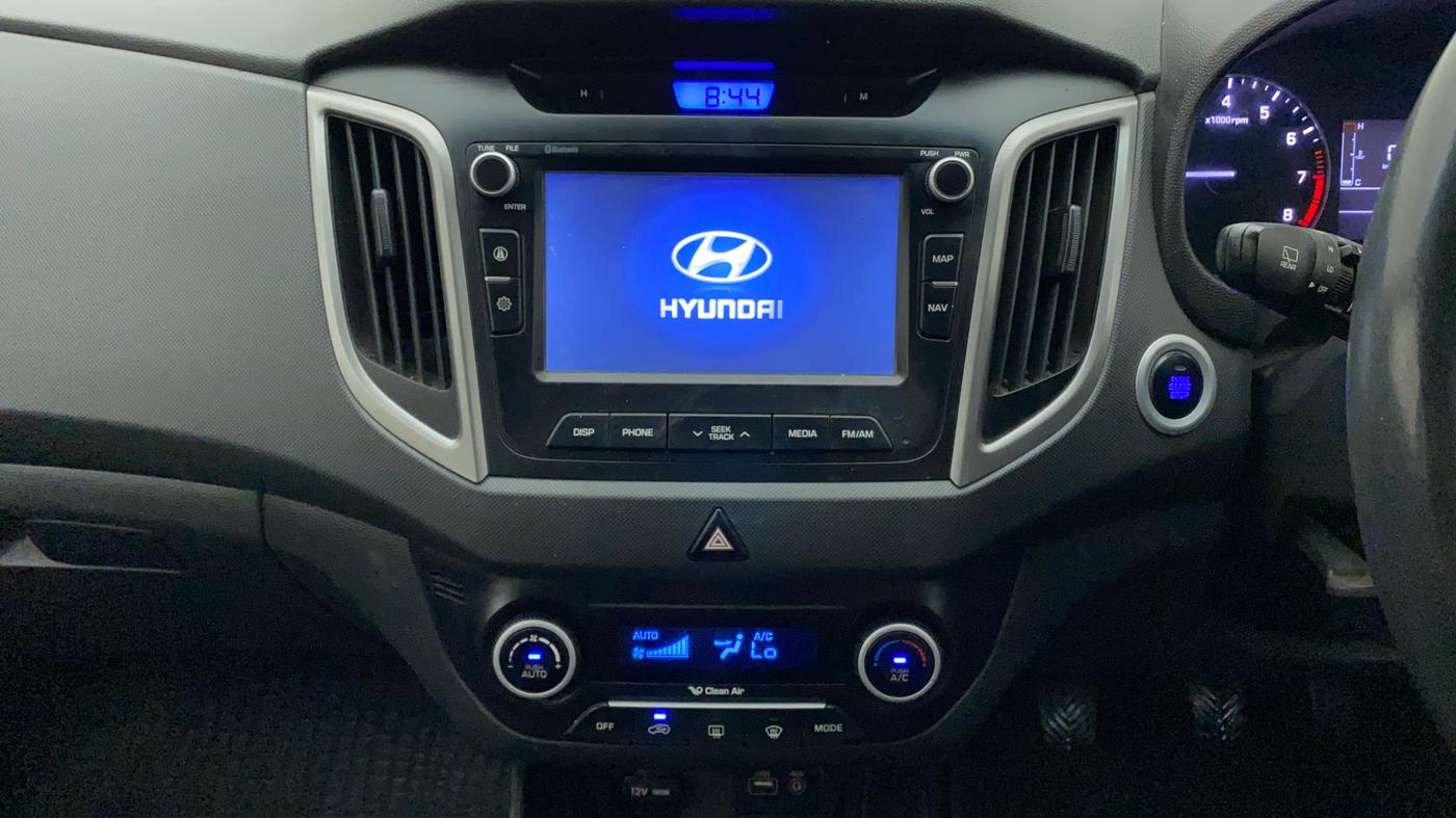 2017 Hyundai Creta SX PLUS 1.6 PETROL DUAL TONE, Petrol, Manual, 86,264 km, Air Conditioner