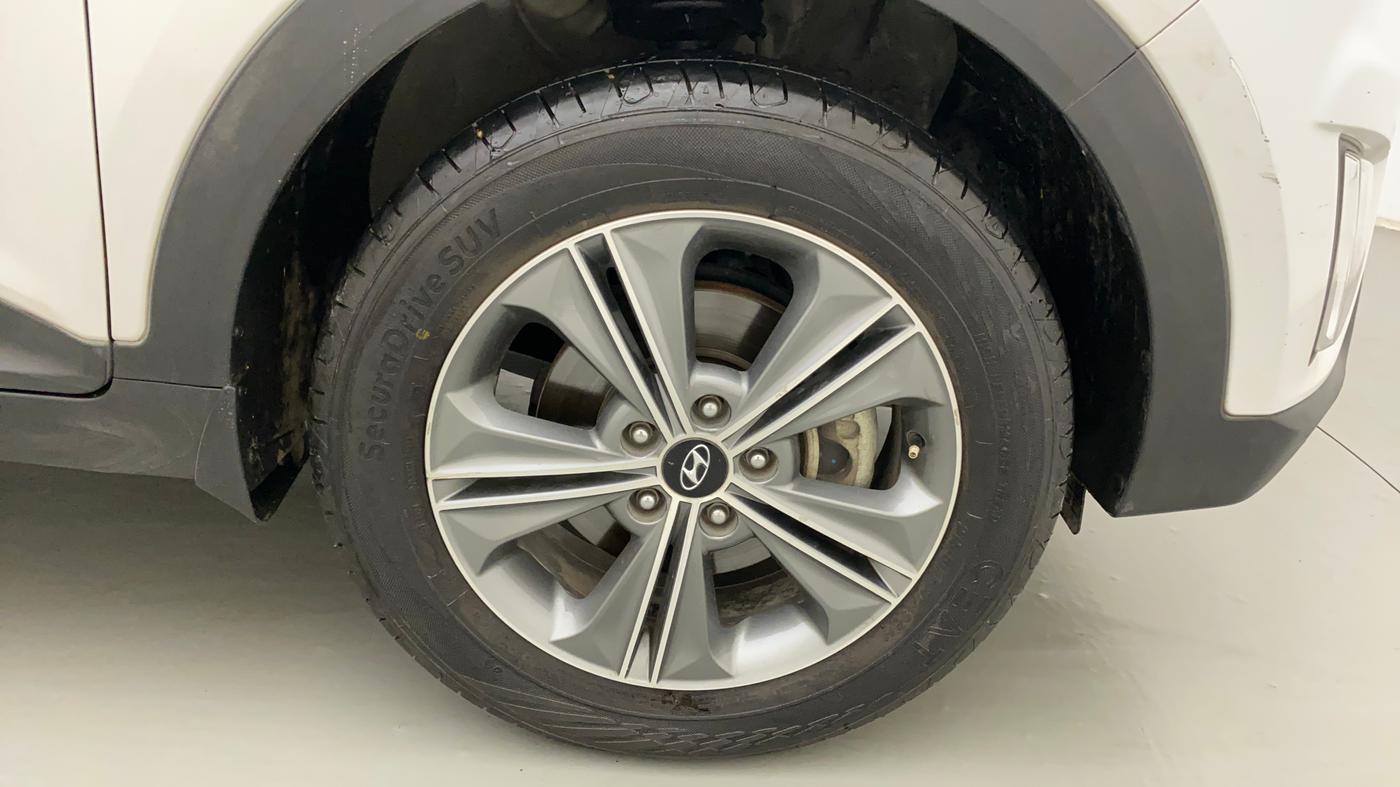2017 Hyundai Creta SX PLUS 1.6 PETROL DUAL TONE, Petrol, Manual, 86,264 km, Right Front Wheel