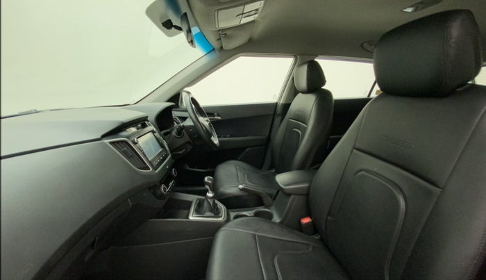 2017 Hyundai Creta SX PLUS 1.6 PETROL DUAL TONE, Petrol, Manual, 86,264 km, Right Side Front Door Cabin