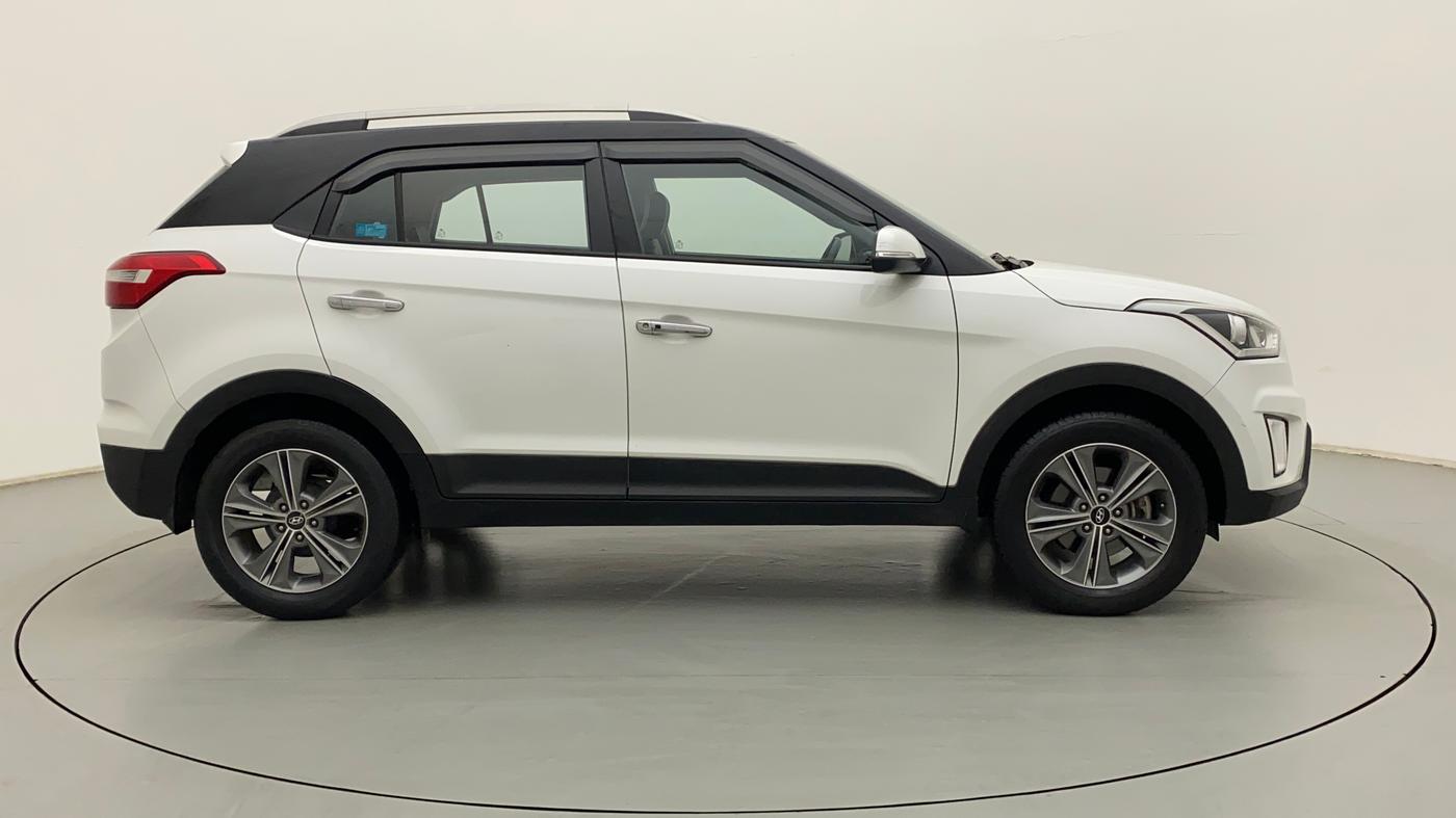 2017 Hyundai Creta SX PLUS 1.6 PETROL DUAL TONE, Petrol, Manual, 86,264 km, Right Side View