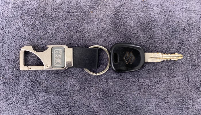 2009 Maruti Swift LXI 1.3, Petrol, Manual, 45,538 km, Key Close Up