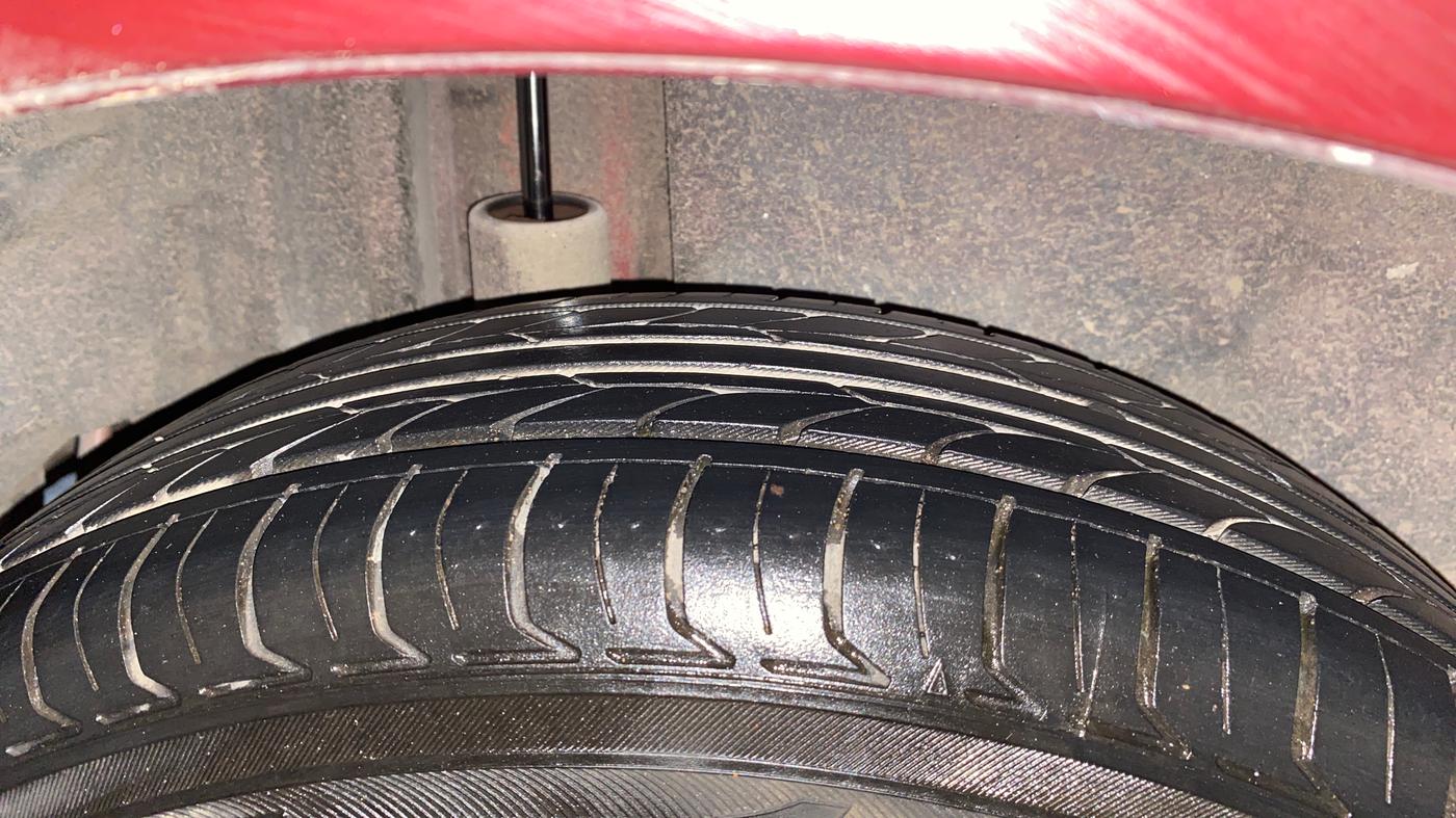 2016 Maruti Swift Dzire VXI AT, Petrol, Automatic, 88,883 km, Right Rear Tyre Tread