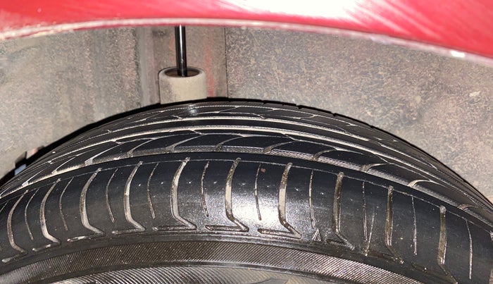 2016 Maruti Swift Dzire VXI AT, Petrol, Automatic, 88,858 km, Right Rear Tyre Tread