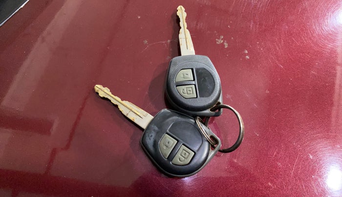 2016 Maruti Swift Dzire VXI AT, Petrol, Automatic, 88,858 km, Key Close Up