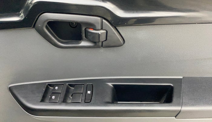 2019 Mahindra KUV 100 NXT K4+ P 6 STR, Petrol, Manual, 55,788 km, Driver Side Door Panels Control