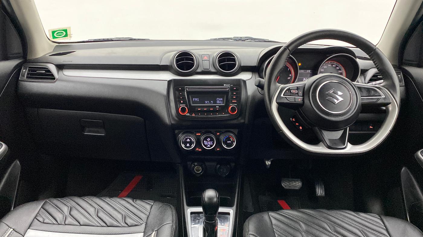 2018 Maruti Swift ZXI (AMT), Petrol, Automatic, 18,168 km, Dashboard