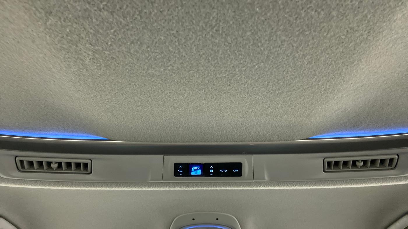 2019 Toyota Innova Crysta TOURING SPORT DIESEL AT, Diesel, Automatic, 65,274 km, Rear AC Vents