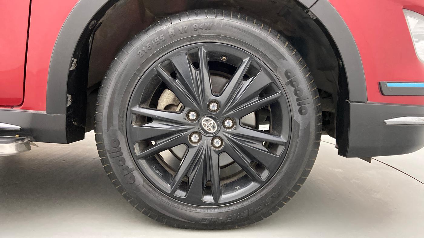 2019 Toyota Innova Crysta TOURING SPORT DIESEL AT, Diesel, Automatic, 65,274 km, Right Front Wheel