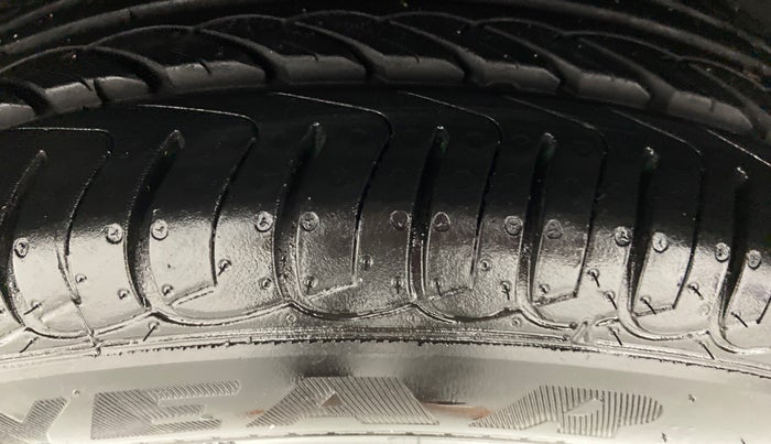 2020 Ford Ecosport 1.5 TITANIUM PLUS TI VCT AT, Petrol, Automatic, 1,856 km, Right Front Tyre Tread