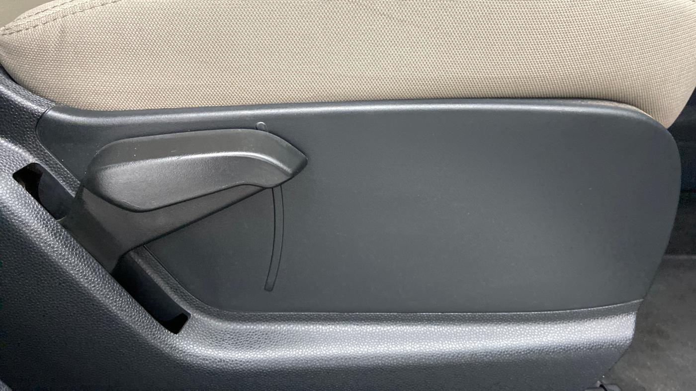 2020 Ford Ecosport 1.5 TITANIUM PLUS TI VCT AT, Petrol, Automatic, 1,856 km, Driver Side Adjustment Panel
