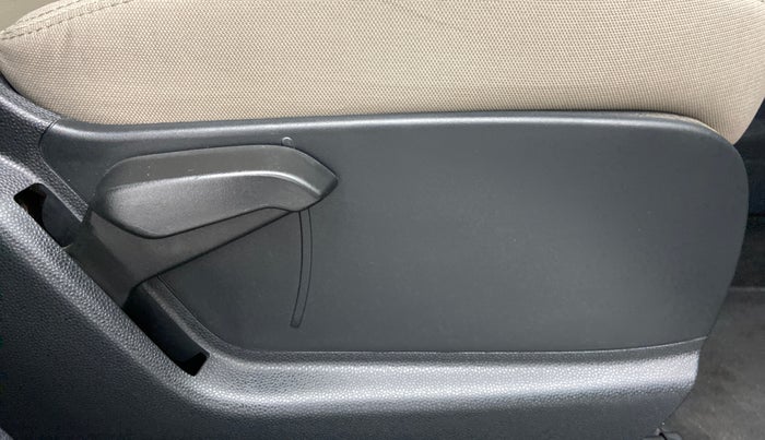 2020 Ford Ecosport 1.5 TITANIUM PLUS TI VCT AT, Petrol, Automatic, 1,856 km, Driver Side Adjustment Panel
