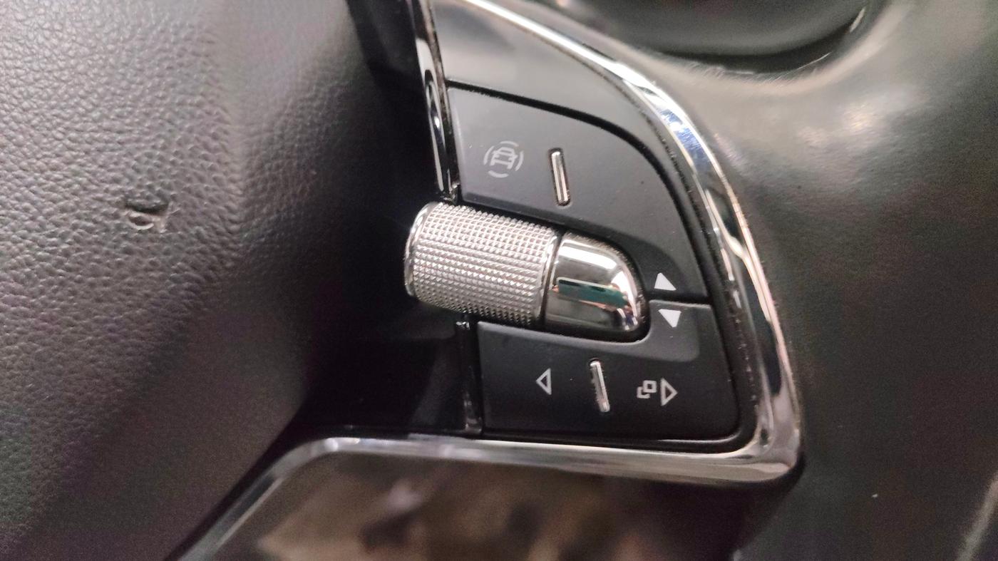 2021 Skoda KUSHAQ STYLE 1.0L TSI MT, Petrol, Manual, 13,473 km, Adaptive Cruise Control