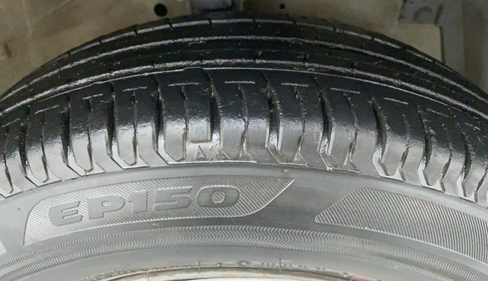 2013 Maruti Swift Dzire VDI, Diesel, Manual, 60,551 km, Right Front Tyre Tread