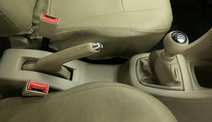 2013 Maruti Swift Dzire VDI, Diesel, Manual, 60,551 km, Gear Lever