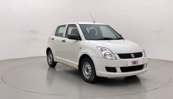 2011 Maruti Swift LXI, Petrol, Manual, 26,942 km, Right Front Diagonal