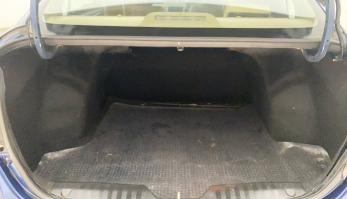 2018 Maruti Ciaz ALPHA  AT 1.5 SHVS PETROL, Petrol, Automatic, 67,760 km, Boot Inside