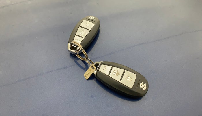 2018 Maruti Ciaz ALPHA  AT 1.5 SHVS PETROL, Petrol, Automatic, 67,760 km, Key Close Up