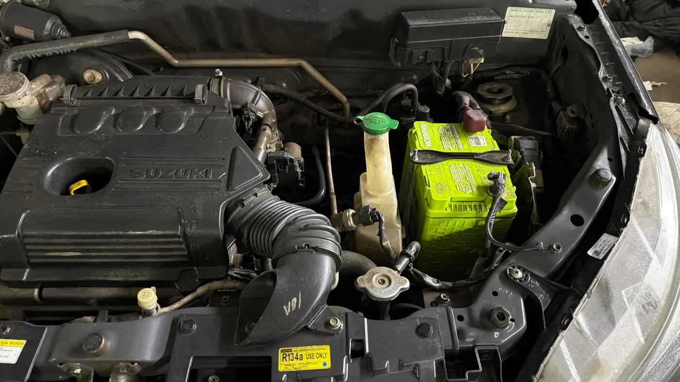2016 Maruti Alto K10 VXI, Petrol, Manual, 43,958 km, Engine View - Left