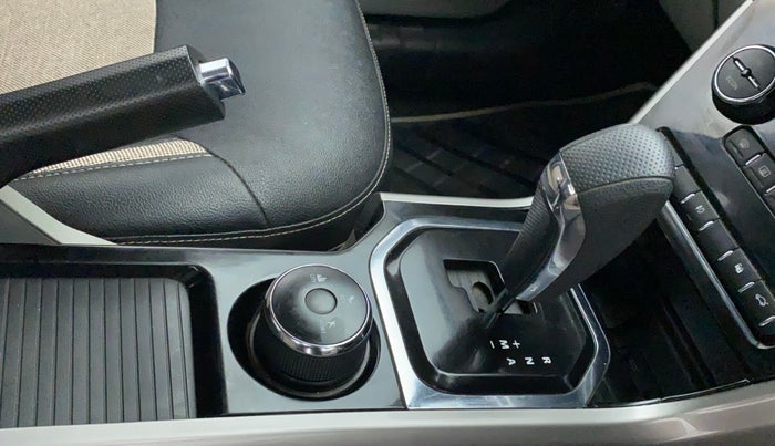 2019 Tata NEXON XZA PLUS DIESEL DUAL TONE, Diesel, Automatic, 34,382 km, Gear Lever