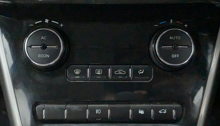 2019 Tata NEXON XZA PLUS DIESEL DUAL TONE, Diesel, Automatic, 34,382 km, Automatic Climate Control