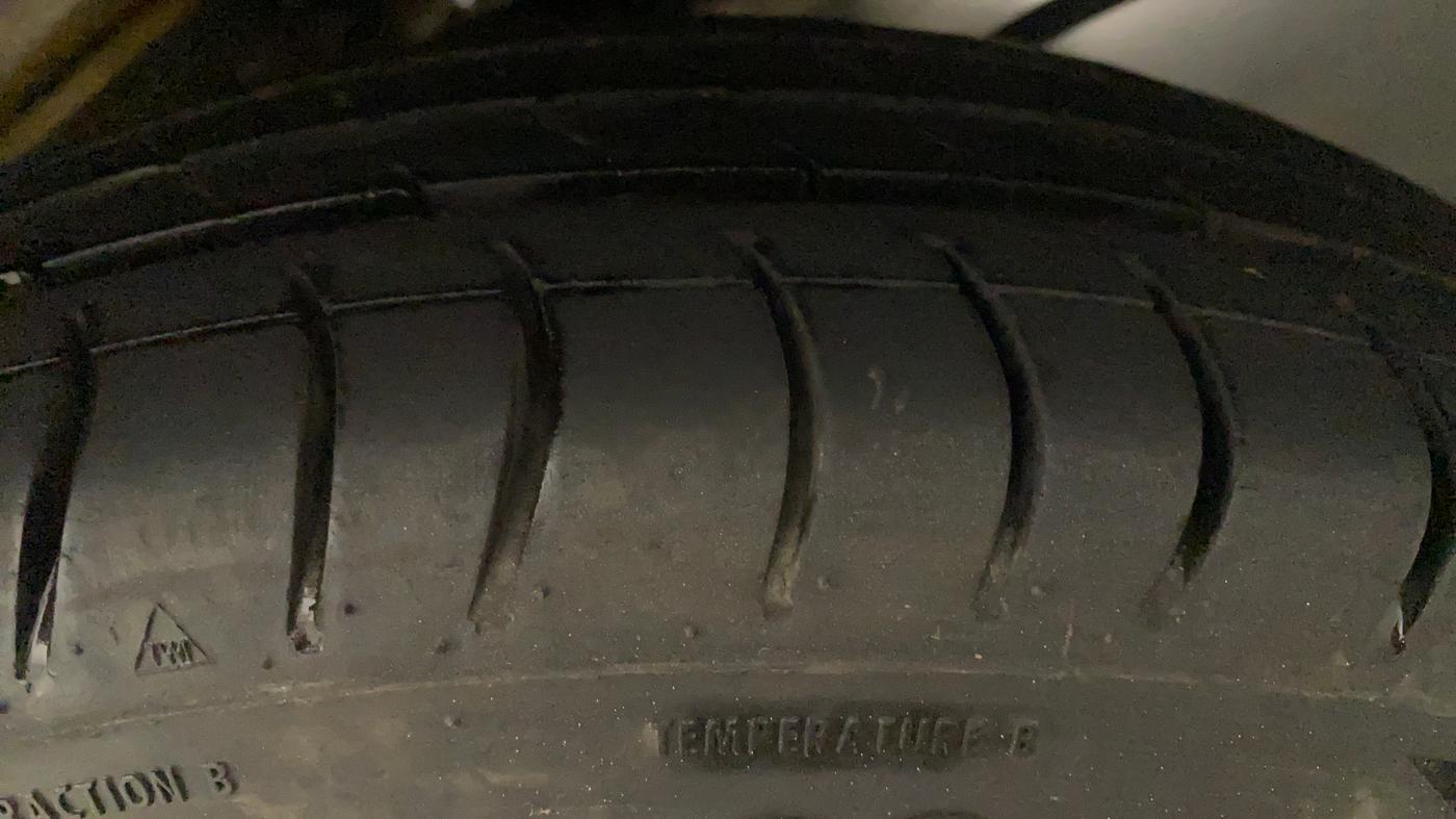2013 Maruti Alto 800 LXI CNG, CNG, Manual, 92,492 km, Left Rear Tyre Tread