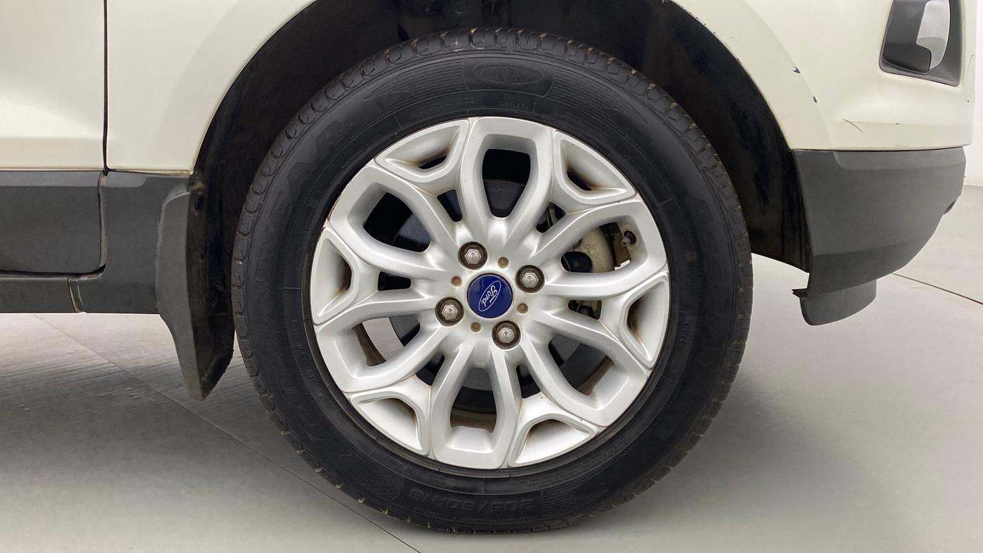 2016 Ford Ecosport 1.5 TITANIUM TI VCT AT, Petrol, Automatic, 62,789 km, Right Front Wheel