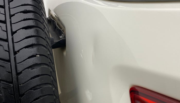 2016 Ford Ecosport 1.5 TITANIUM TI VCT AT, Petrol, Automatic, 62,789 km, Dicky (Boot door) - Slightly dented