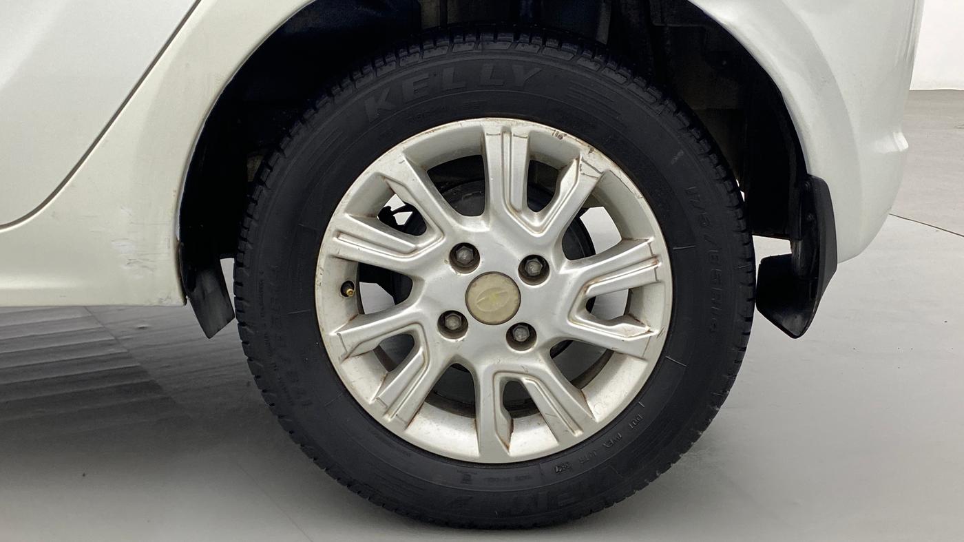 2017 Tata Tiago XZA 1.2 REVOTRON, Petrol, Automatic, 43,262 km, Left Rear Wheel