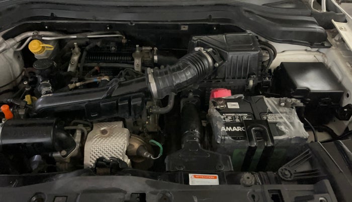 2020 Mahindra XUV300 W4 1.2 PETROL, Petrol, Manual, 76,769 km, Engine View - Left