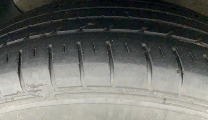 2016 Hyundai Creta 1.6 S, Petrol, Manual, 65,531 km, Left Front Tyre Tread