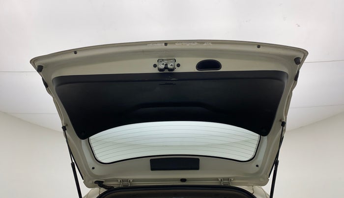 2016 Hyundai Creta 1.6 S, Petrol, Manual, 65,531 km, Boot Door Open
