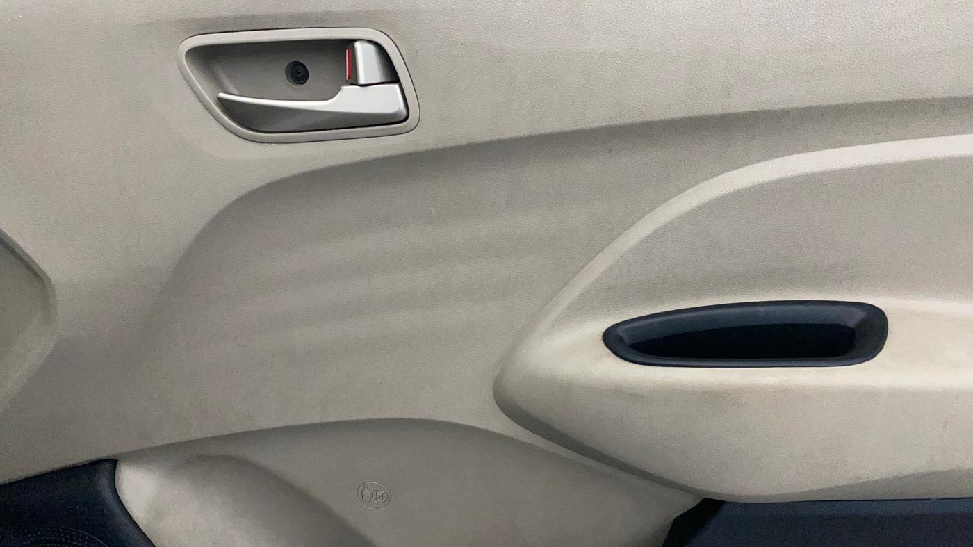 2019 Hyundai NEW SANTRO SPORTZ MT, Petrol, Manual, 40,885 km, Driver Side Door Panels Control