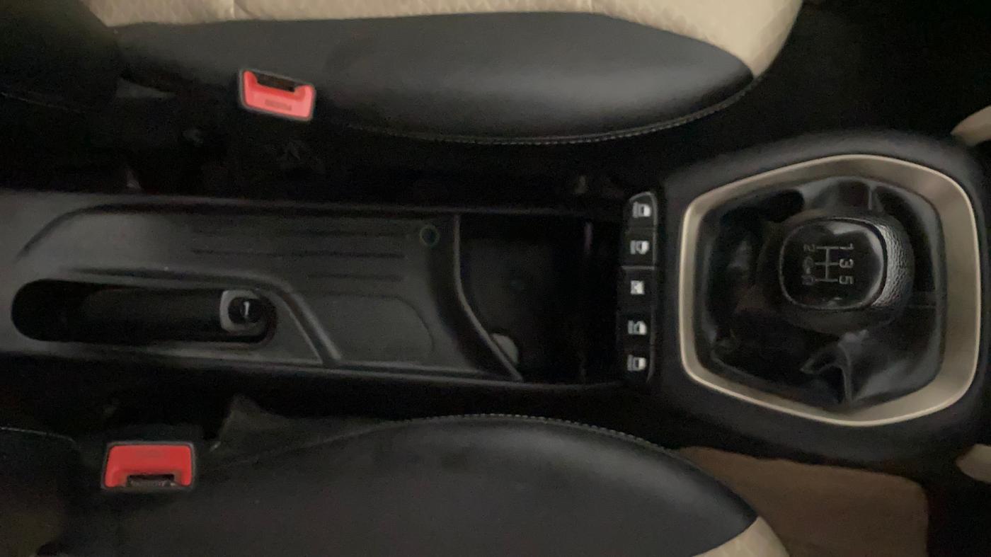 2019 Hyundai NEW SANTRO SPORTZ MT, Petrol, Manual, 40,885 km, Gear Lever