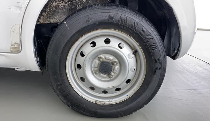 2011 Maruti Ritz LXI, Petrol, Manual, 85,273 km, Left Rear Wheel