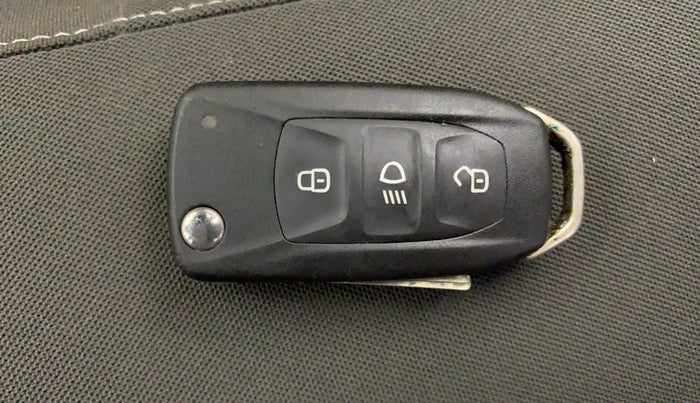 2020 Tata Tiago XZ PLUS PETROL, Petrol, Manual, 46,235 km, Key Close Up