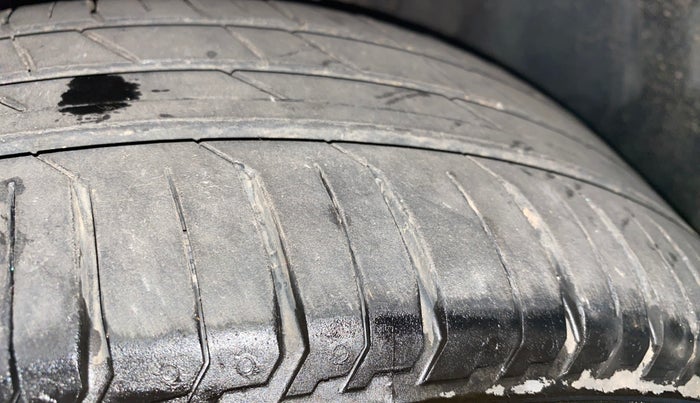 2020 Tata Tiago XZ PLUS PETROL, Petrol, Manual, 46,235 km, Left Front Tyre Tread