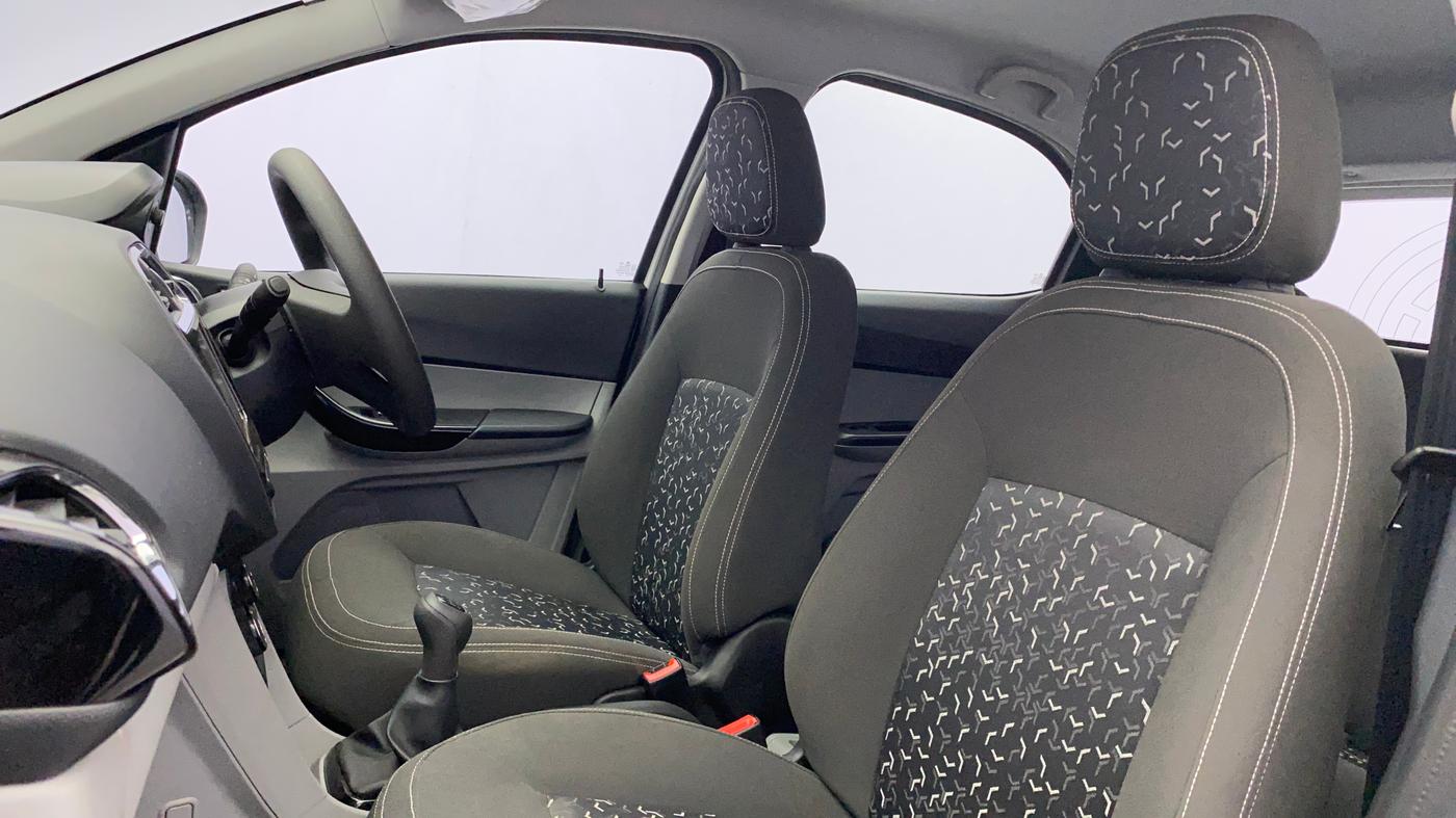 2020 Tata Tiago XZ PLUS PETROL, Petrol, Manual, 46,235 km, Right Side Front Door Cabin