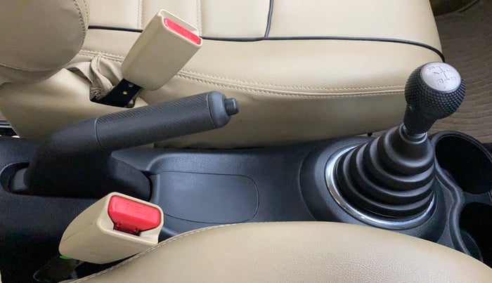 2017 Honda Amaze 1.2L I-VTEC SX, Petrol, Manual, 19,076 km, Gear Lever