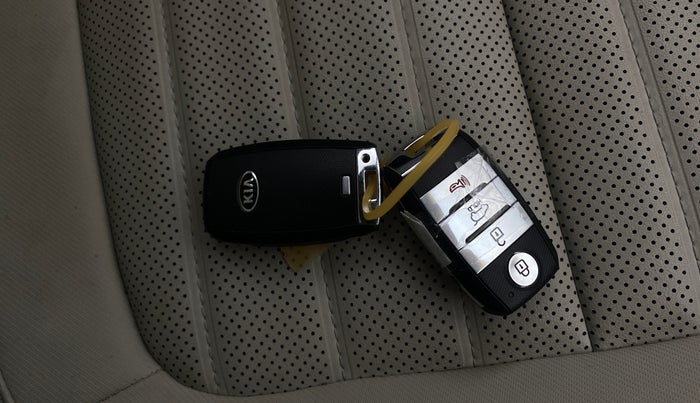 2020 KIA SELTOS GTX PLUS DCT 1.4 PETROL, Petrol, Automatic, 44,864 km, Key Close Up