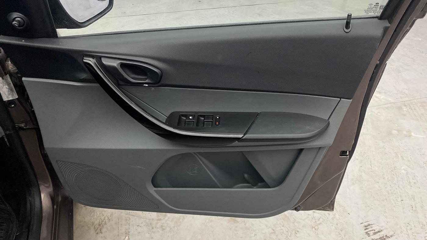 2019 Tata TIGOR XM (O) PETROL, Petrol, Manual, 48,008 km, Driver Side Door Panels Control