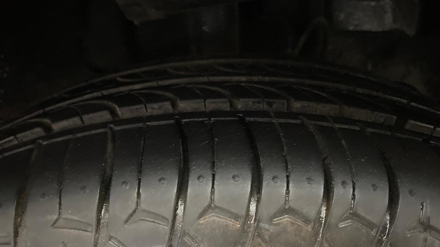 2019 Tata TIGOR XM (O) PETROL, Petrol, Manual, 48,008 km, Right Front Tyre Tread
