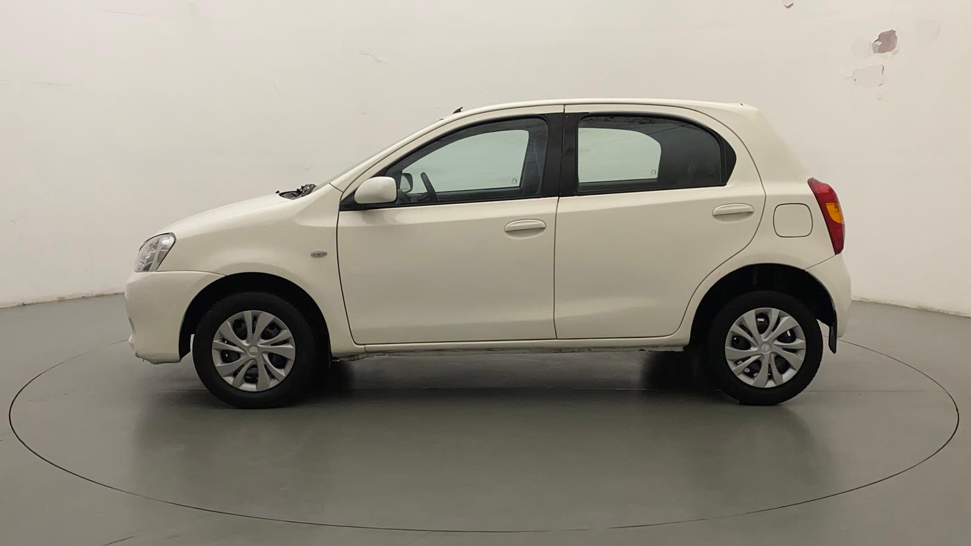 2011 Toyota Etios Liva G, Petrol, Manual, 79,645 km, Left Side