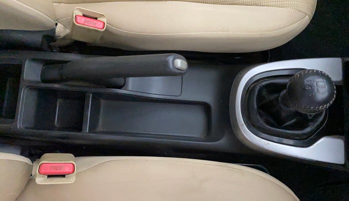 2017 Honda Jazz 1.2L I-VTEC V, Petrol, Manual, 42,783 km, Gear Lever