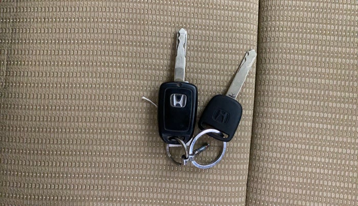 2017 Honda Jazz 1.2L I-VTEC V, Petrol, Manual, 42,783 km, Key Close Up