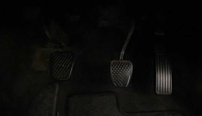 2017 Honda Jazz 1.2L I-VTEC V, Petrol, Manual, 42,783 km, Pedals