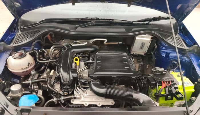 2021 Volkswagen Polo HIGHLINE PLUS 1.0, Petrol, Manual, 62,937 km, Engine View