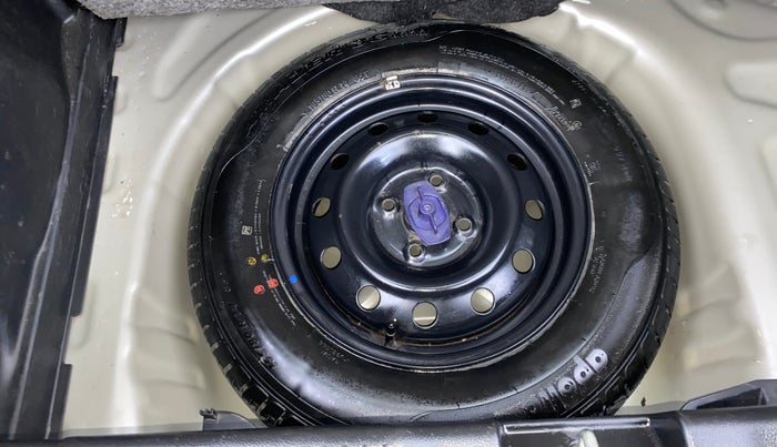 2021 Maruti Swift VXI, Petrol, Manual, 21,112 km, Spare Tyre