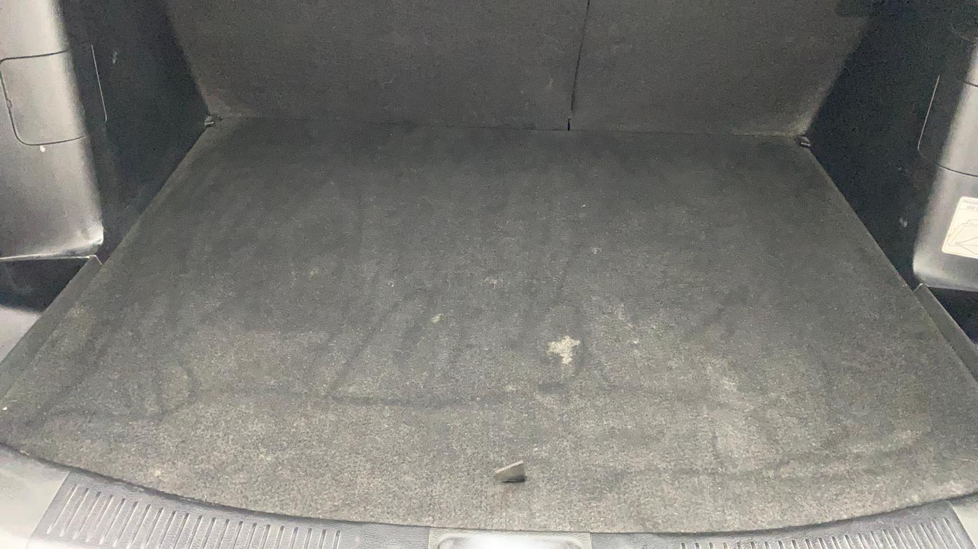 2020 Maruti S Cross DELTA 1.3, Diesel, Manual, 86,038 km, Boot Inside